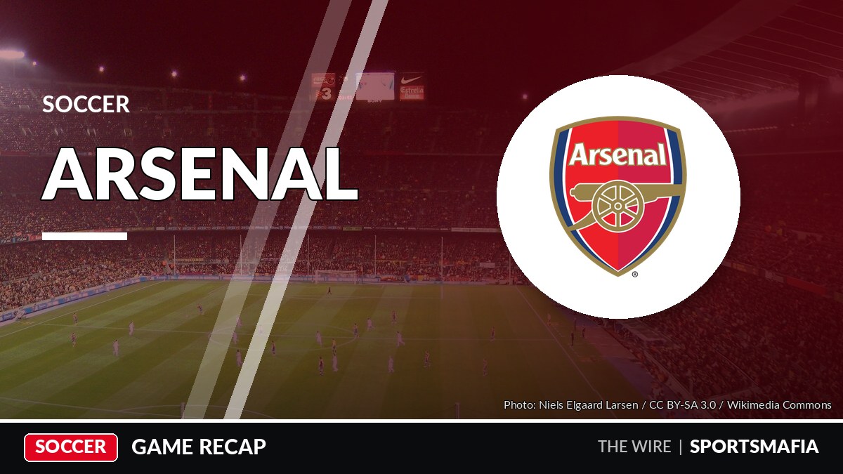 Arsenal closes gap on Man City with 2-0 win as leaders fall at Villa